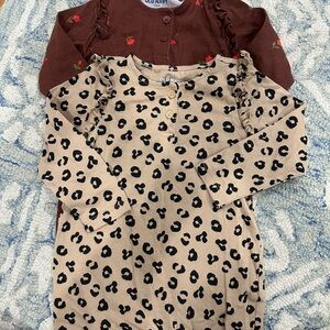 Old Navy NWOT 12-18M Rompers